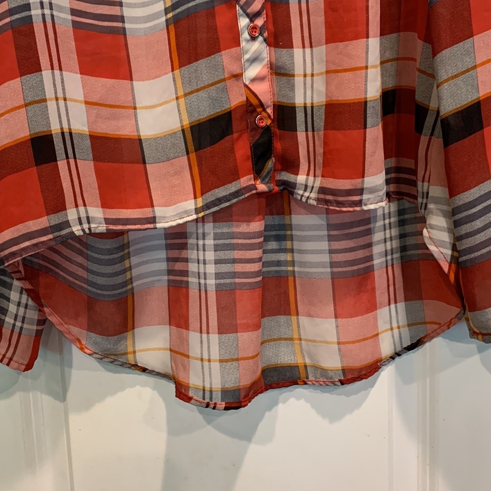Airy Blouse - Picture 4 of 8